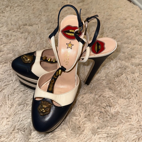 Gucci Angel Stripped Platform T- Strap Pump- size 30.5